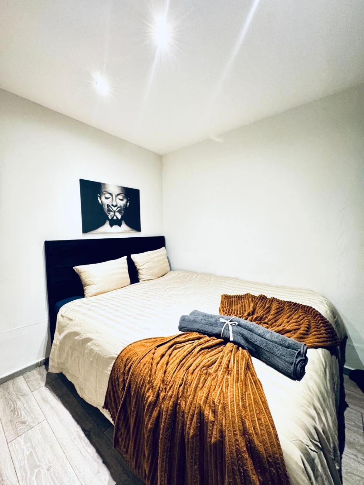 Elegant 5-br Shared Ideal For Groups & Families Appartement